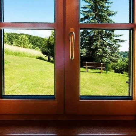 Garni Winzerhof Hoedl بيت ضيافة 4*