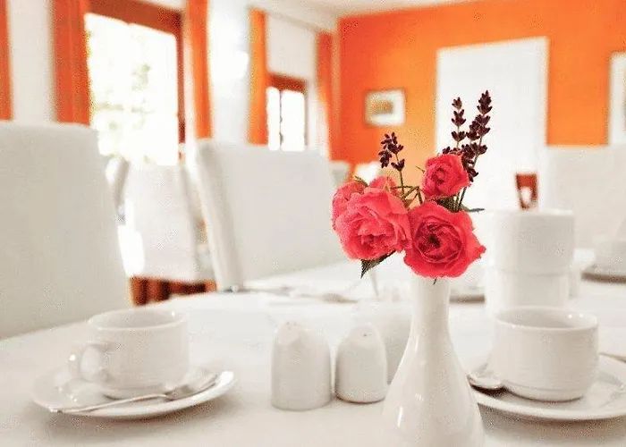 Garni Winzerhof Hoedl بيت ضيافة 4*