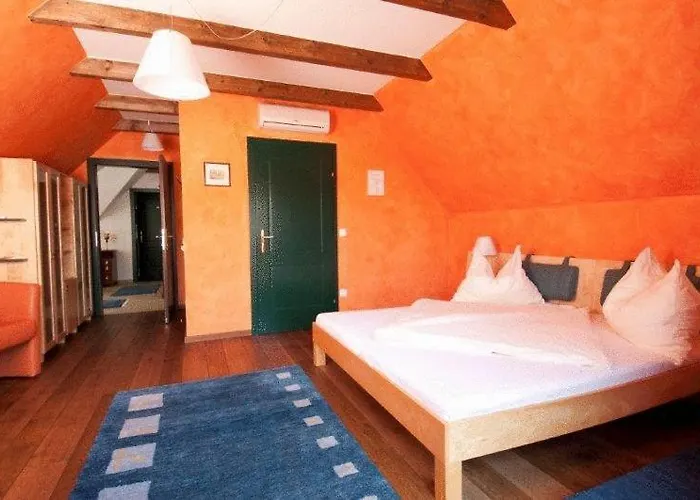 Pensión Garni Winzerhof Hoedl