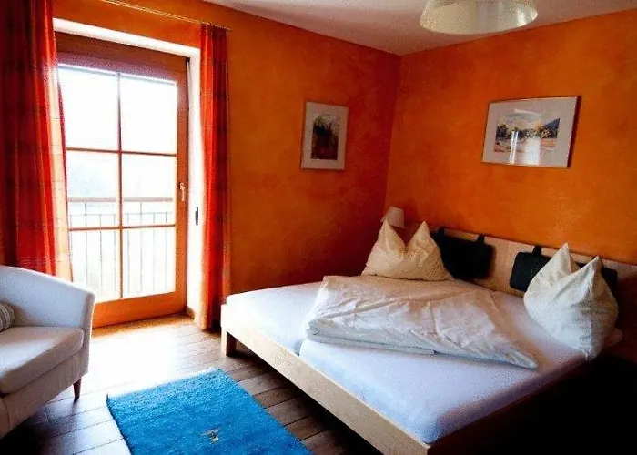 Garni Winzerhof Hoedl 4*